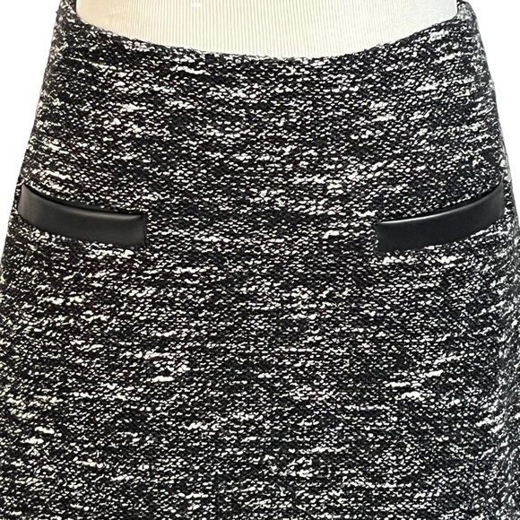 Talbots Outlet Tweed Textured Black & White Pencil Skirt with Pockets Size 6 - Picture 5 of 11